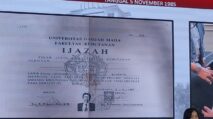 Ijazah asli Presiden Joko Widodo dari Fakultas Kehutanan Universitas Gadjah Mada, tahun 1985.