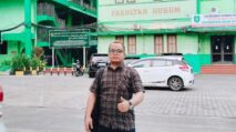 Praktisi hukum Aji Lingga memberikan keterangan pers terkait syarat pengurus Koperasi Desa Merah Putih