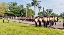 Seorang eks-napiter menjadi inspektur upacara Hari Lahir Pancasila di TMP Kualasimpang, Aceh Tamiang