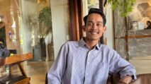 Penandatanganan Nota Kesepahaman Helsinki sebagai dasar otonomi khusus Aceh