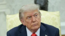 Ulama Iran Mansour Emami dalam pidato publik menyerukan hadiah bagi pembunuhan Presiden AS Donald Trump