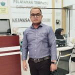 Seorang aktivis hukum lingkungan dari LBH Kantara mendesak Pemerintah Aceh Tamiang memeriksa kepatuhan PT Socfindo Kebun Sungai Liput terhadap aturan Daerah Aliran Sungai (DAS).