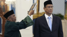 "Presiden Prabowo Subianto melakukan reshuffle Kabinet Merah Putih, melantik Purbaya Yudhi Sadewa sebagai Menteri Keuangan menggantikan Sri Mulyani, Senin (8/9/2025).