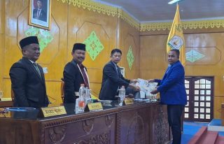 Wakil Ketua DPRK Aceh Tamiang pimpin rapat paripurna pandangan umum fraksi KUA-PPAS 2027